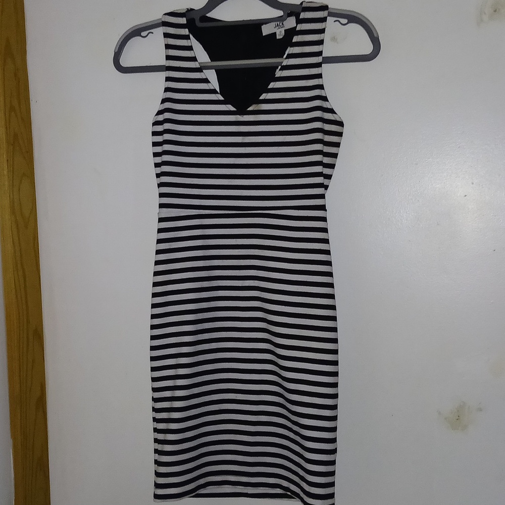 Black and white stripes short causul or dressy, zip up back with stylish back